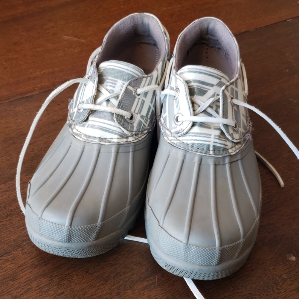 Sperry duck shoes
